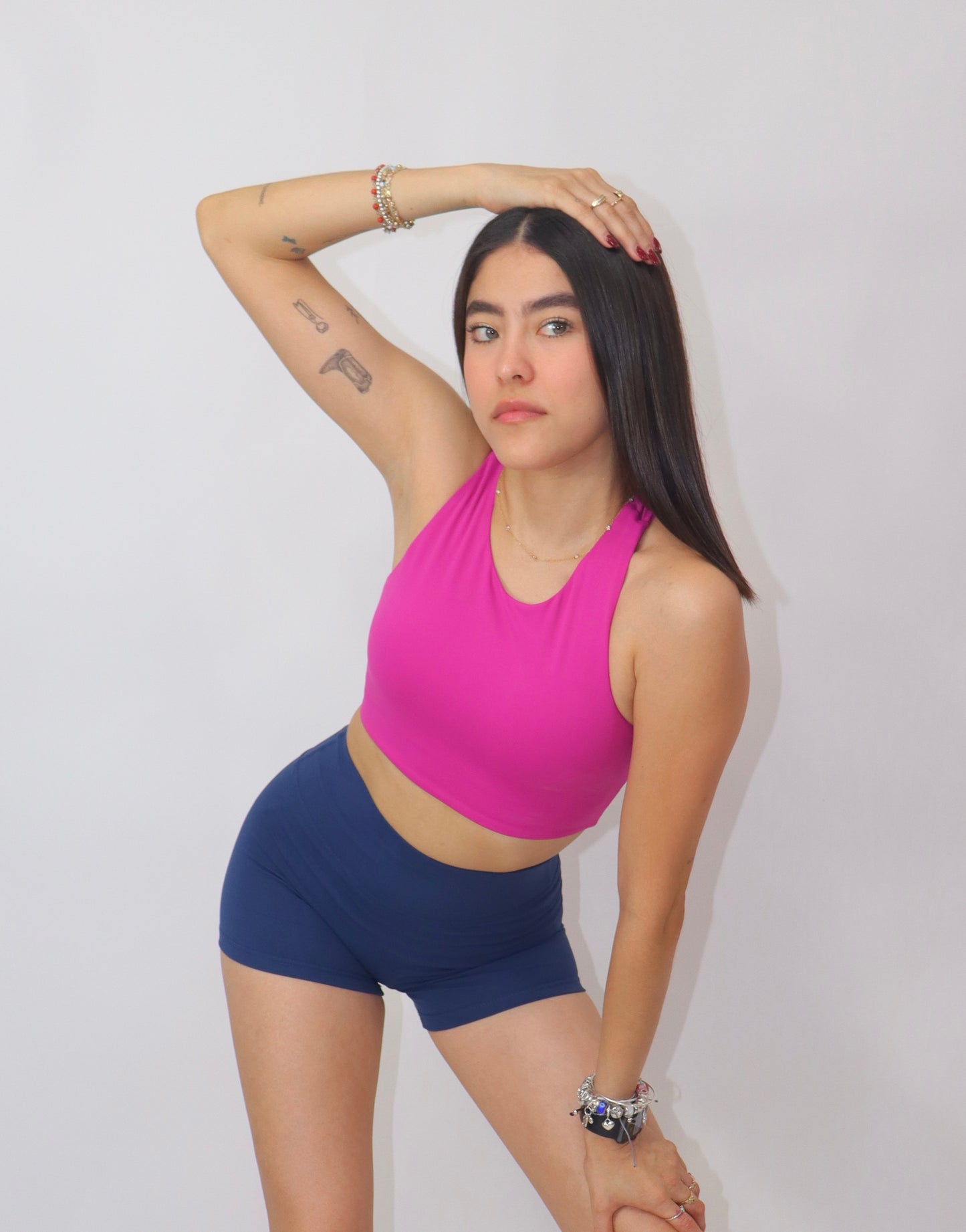 Top Raiza asimétrico